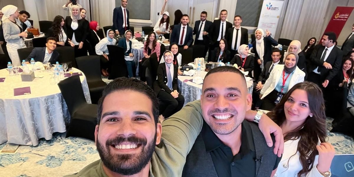 FD9AF802-7F62-478D-8CDB-BA33B64B4871 2